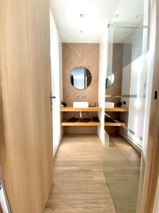 Magnifique Studio A Deux Pas Du Port De Saint Tropez Bagian luar foto